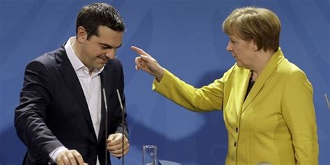 M­e­r­k­e­l­:­ ­Ç­i­p­r­a­s­ ­Y­u­n­a­n­i­s­t­a­n­­ı­ ­d­u­v­a­r­a­ ­t­o­s­l­a­t­a­c­a­k­